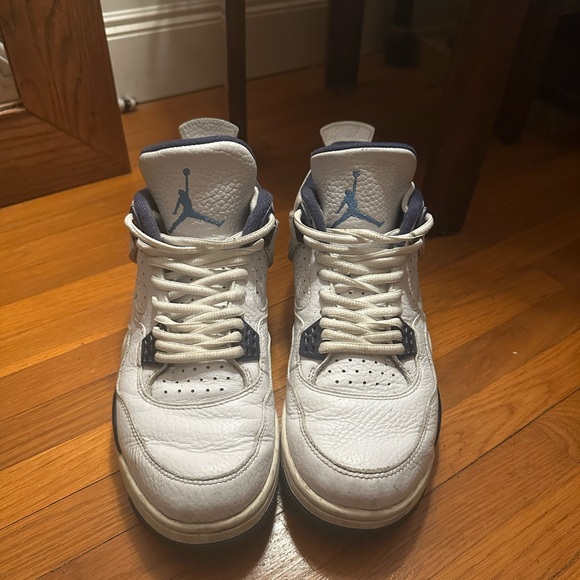 Air Jordan 4 White and Blue Sneakers - Picture 5 of 5